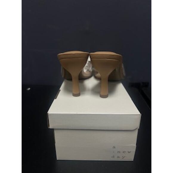 NWT - Ladies A New Day Lupita Point Toe Heels - Size 7 - Picture 3 of 4